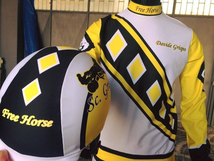 COPRICASCO ELASTICO FREE HORSE PERSONALIZZATO