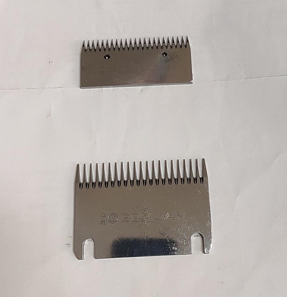 Immagine di PETTINE OXFORSHEAR BOVINI/CAVALLI LA COPPIA 21/23 DENTI